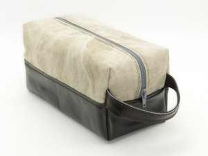 Make Up Pouch <b>Case</b> Leather <b>Makeup</b> Cosmetic Bags Zipper Portable Waterproof for Bag <b>Makeup</b> Wholesale price Leather Cosmetic Bags - Product Image 6
