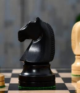 Piezas de ajedrez de la serie de la era soviética rusa reproducidas en madera de abeto ebonizado y madera natural, altura del rey de 3.75 pulgadas, juego de torneo al mejor precio. - Product Image 2