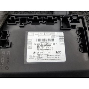 โมดูลควบคุมรถยนต์ S-class ปี 2005-2013 มือสอง ของแท้ รหัส A2218704193 - Product Image 2