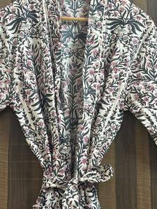 Bata Kimono Floral de Algodón para Mujer, Ligera y Suave, Hecha a Mano con Estampado Digital, Cuello en V, Cierre con Cordón, Transpirable - Product Image 2