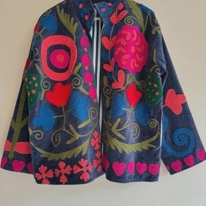 Handcrafted Suzani Velvet Jacket Floral Embroidered Winter <b>Coat</b> Bohemian Ethnic Outerwear Factory Direct Wholesale Price - Product Image 2