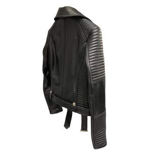 Nueva Chaqueta de Cuero para Mujer, Estilo Moto, Manga Larga, Negra, Corta, con Cinturón en la Cintura, Transpirable, Resistente al Viento, con Bolsillos con Cremallera - Product Image 4