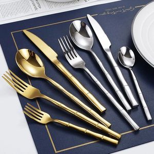 Ensemble de couverts en métal exclusif pour la cuisine et la salle à manger, couverts en acier inoxydable durables, accessoires de table élégants - Product Image 1