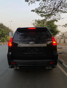 Toyota Land Cruiser Prado SUV Híbrido 2020 - Product Image 3