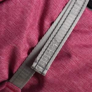 Nouvelle veste d'hiver pour chien XL rose, imperméable, chaude, en tissu rembourré de polyester, vêtements élégants pour animaux de compagnie - Product Image 5