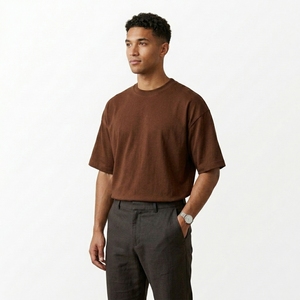 Camiseta Personalizada de Estilo Urbano, 300 g/m², Algodón, Impresión Digital, Corte Cuadrado, Lavado Ácido, Estilo Vintage, Desgastada, para Hombre - Product Image 3