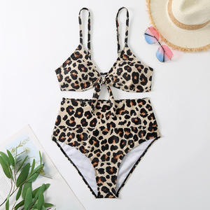Conjunto de Dos Piezas, Traje de Baño Sexy para Mujer - Product Image 5