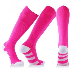 Calcetines de fútbol ligeros, medias de fútbol transpirables, acolchadas antideslizantes para entrenamiento y partidos - Product Image 2