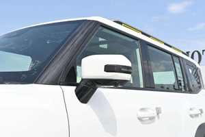 ใหม่ในสต็อก Jetour T2 2.0L SUV เกียร์ธรรมดา เทอร์โบ พวงมาลัยซ้าย เบาะหนัง กล้อง R21 - Product Image 3