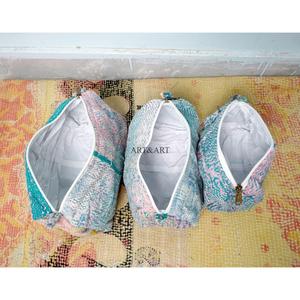 Juego de Bolsas de Maquillaje Vintage Grandes, Ligeras y Duraderas, Hechas con Tela Kantha 100% Algodón Puro, con Patrón de Borlas y Cierre de Cremallera, Ecológicas - Product Image 1
