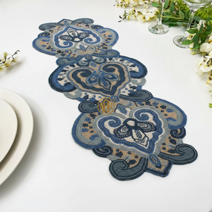 Centro de Mesa Moderno para Bodas, Camino de Mesa de Lujo para Fiestas, Decoración de Mesa con Detalles Dorados, Tapete Premium Bordado a Mano, Arte Floral con Cuentas - Product Image 3
