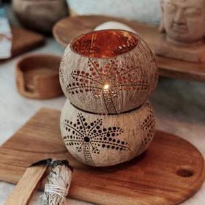 เชิงเทียนแบบยืนทำมือจากกะลามะพร้าว,ที่วางเทียนสำหรับตกแต่งงานแต่งงาน - Product Image 6