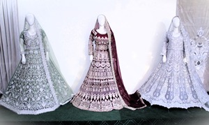 Custom Classic Floor-Length Plus Size Simple V-Neck Lace-Up Back A-Line Short <b>Sleeve</b> Built-in Bra Washable for Wedding Dresses - Product Image 3