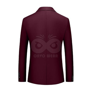 เสื้อเบลเซอร์ผู้ชายทันสมัย ผลิตจากผ้าเนื้อนุ่ม น้ำหนักเบา ให้ความสบายในชีวิตประจำวันและดีไซน์เรียบหรู เหมาะสำหรับการใช้งานกลางแจ้ง - Product Image 2