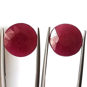 Ensemble de 2 pierres précieuses en rubis corindon naturel d'Afrique, 25,80 carats, taille ronde facettée - Product Image 3