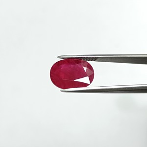 พลอยทับทิมธรรมชาติพม่ารูปไข่ 5.54 กะรัต RBHO-1 - Product Image 3