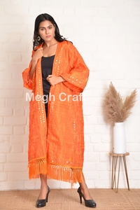 Kimono de seda con bordado de flecos a la moda para mujer, cómodo, estilo bohemio, ideal para la playa y como cubre-bikini. - Product Image 4