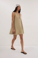Robe Courte Femme Col V Sans Manches Coupe Ample Ligne A Décontractée Été Style Minimaliste Tenue de Plage Vente en Gros
