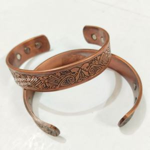 Bracelet manchette réglable en cuivre antique fait à la main Bracelet de thérapie par aimant en cuivre pur Vintage Guérison à la mode pour hommes femmes - Product Image 3