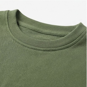 Ensemble 2 pièces tricoté vert uni pour femme : crop top à col rond et manches courtes avec poche à cordon de serrage, coupe ample, décontracté, printemps - Product Image 4