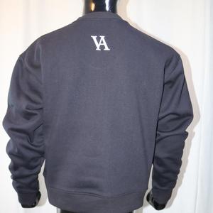 Sudadera de Cuello Redondo para Hombre, Color Gris Oscuro, Corte Regular, Logotipo Bordado en el Pecho Izquierdo, Tejido Casual, 100% Algodón, Ropa de Otoño, CLUSH SPORTS - Product Image 2
