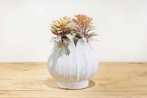 Urne de jardin vintage en marbre blanc sculpté à la main, écologique, durable, de style farmhouse, pour extérieur, pot de fleurs pour la maison - Product Image 2