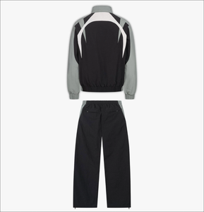 Ensemble de survêtement pour homme, noir et gris, blocs de couleur, fermeture éclair intégrale, col montant, respirant, pantalon de jogging en polyester, poches latérales, pour l'automne - Product Image 2