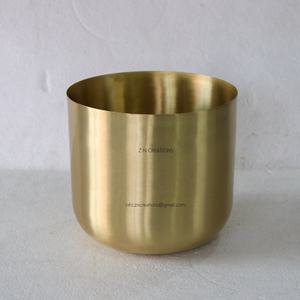Récipient de luxe en laiton personnalisé 8Oz 10Oz 12Oz 14Oz Pots à bougie vides en cuivre doré Récipient pour la décoration intérieure et la fabrication de bougies - Product Image 3