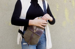 Sac bandoulière unisexe en cuir et toile de haute qualité, décontracté, tendance, imperméable, avec fermeture éclair, pour poitrine ou épaule, idéal pour les voyages et activités de plein air, commande en gros - Product Image 6