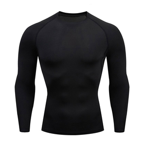 Ensemble Rash Guard de Compression Personnalisé OEM pour Hommes – T-shirt à Manches Longues et Leggings pour Entraînement de Combat et de Gym - Product Image 5