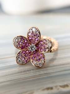 Anillo de Plata 925 Chapado en Oro Rosa con Moissanita en Racimo y Engaste de Puntas para Regalo de Boda y Fiesta para Mujer - Product Image 3