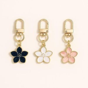 Nouveauté : Charme de sac en forme de fleur rose dorée, porte-clés, pendentif, accessoire de mode, cadeau pour femmes et filles, style luxueux - Product Image 3