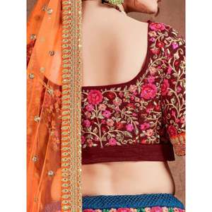 Lehenga Choli de mariée en soie de mûrier bleu marine brodé avec dupatta - Product Image 2