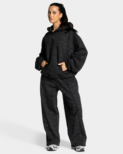 Ensemble de survêtement zèbre contrastant pour femme – Sweat-shirt oversize et pantalon de jogging premium – Tenue de sport décontractée de haute qualité - Product Image 3
