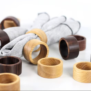 Anillos de Servilleta Redondos de Madera Elegantes Hechos a Mano |   Decoración de Mesa para Bodas y Festividades, Decoración de Mesa para Acción de Gracias y Navidad - Product Image 1