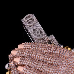 จี้พระมณีรูปมือสวดมนต์ เงินแท้ S925 ชุบทอง ประดับโมอิสซาไนต์ ผ่านการทดสอบเพชร ดีไซน์แบบ Iced สไตล์ฮิปฮอป หรูหราสั่งทำพิเศษ - Product Image 3