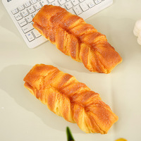 Jouets anti-stress en PU souple et réaliste, à remontée lente, parfumés aux buns à l'ananas et au pain au chocolat, vente en gros