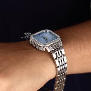 นาฬิกาข้อมือทรงสี่เหลี่ยมประดับเพชรหรูหราสำหรับผู้หญิง หน้าปัดสีน้ำเงิน ประดับโมอิสซาไนต์ ดีไซน์ฮิปฮอป ขนาดกะทัดรัด สายสแตนเลสสตีล - Product Image 5