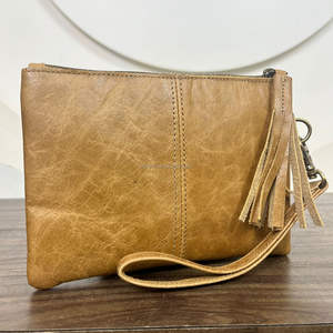 2025 tendance produit de luxe Design pleine fleur en cuir véritable grande capacité embrayage haute qualité en cuir dames bracelet sac à main - Product Image 4