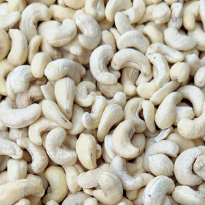 Hot Sales High Quality Cashew <b>Nuts</b> W320 Raw Cashew <b>Nuts</b> WW180, WW240, WW320, LP, WS Cashew <b>Nuts</b> OEM, ODM - Product Image 1