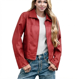 Veste de motard personnalisée en cuir PU noir pour femme – Manteau moto à manches longues avec fermeture éclair et col rabattable, vêtement d'extérieur tendance pour l'automne - Product Image 2