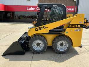 Chargeuse compacte sur pneus Gehl R135 2024 haute puissance, godet 1 tonne, état neuf/occasion, moteur diesel, chargeuse frontale sur roues Yanmar - Product Image 4