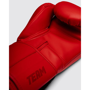 ถุงมือชกมวย Fly Boxing Superloop Team สีแดง แบบติดตีนตุ๊กแก สำหรับฝึกซ้อมศิลปะการต่อสู้และฝึกซ้อมมวย - Product Image 5