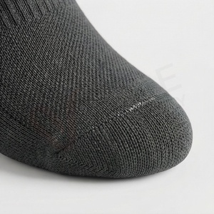 Chaussettes pour hommes, rayées, en coton et élasthanne, respirantes, style classique, pour un usage quotidien en automne - Product Image 6