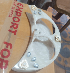 Contenedores de almacenamiento de alimentos herméticos en remolino de crema hechos a mano, Juego de 2 piezas con tapa de fácil apertura, bandeja de resina para cocina, almacenamiento de bodas - Product Image 6