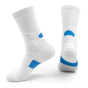 Thick Knitted Crew Medium-length <b>Running</b> Outdoor Professional Athletic <b>Socks</b> Basketball <b>Socks</b> Men's ODM OEM Multicolor - Product Image 1
