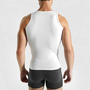 Camiseta de Gimnasio para Hombre con Logotipo Personalizado de Alta Calidad, Secado Rápido y Estilo Liso, Hecha con el Mejor Material - Product Image 2