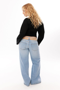 Summer Fashion Wear Women Long Sleeve <b>Crop</b> <b>Top</b> Best Design Good Material Women <b>Crop</b> <b>Top</b> - Product Image 6