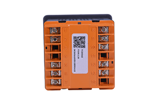 SELEC TC203AX Pantalla roja de 3 dígitos, punto de referencia único, controlador de temperatura con salida de relé/SSR - Product Image 4