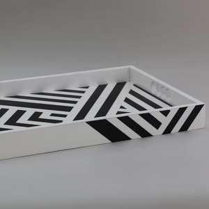 ถาดเรซิ่นเรียบหรู งานแฮนด์เมด ทนทาน ดีไซน์ปรับแต่งได้ สำหรับใช้งานได้จริง และตกแต่งภายในบ้านสไตล์โมเดิร์นสวยงาม - Product Image 1